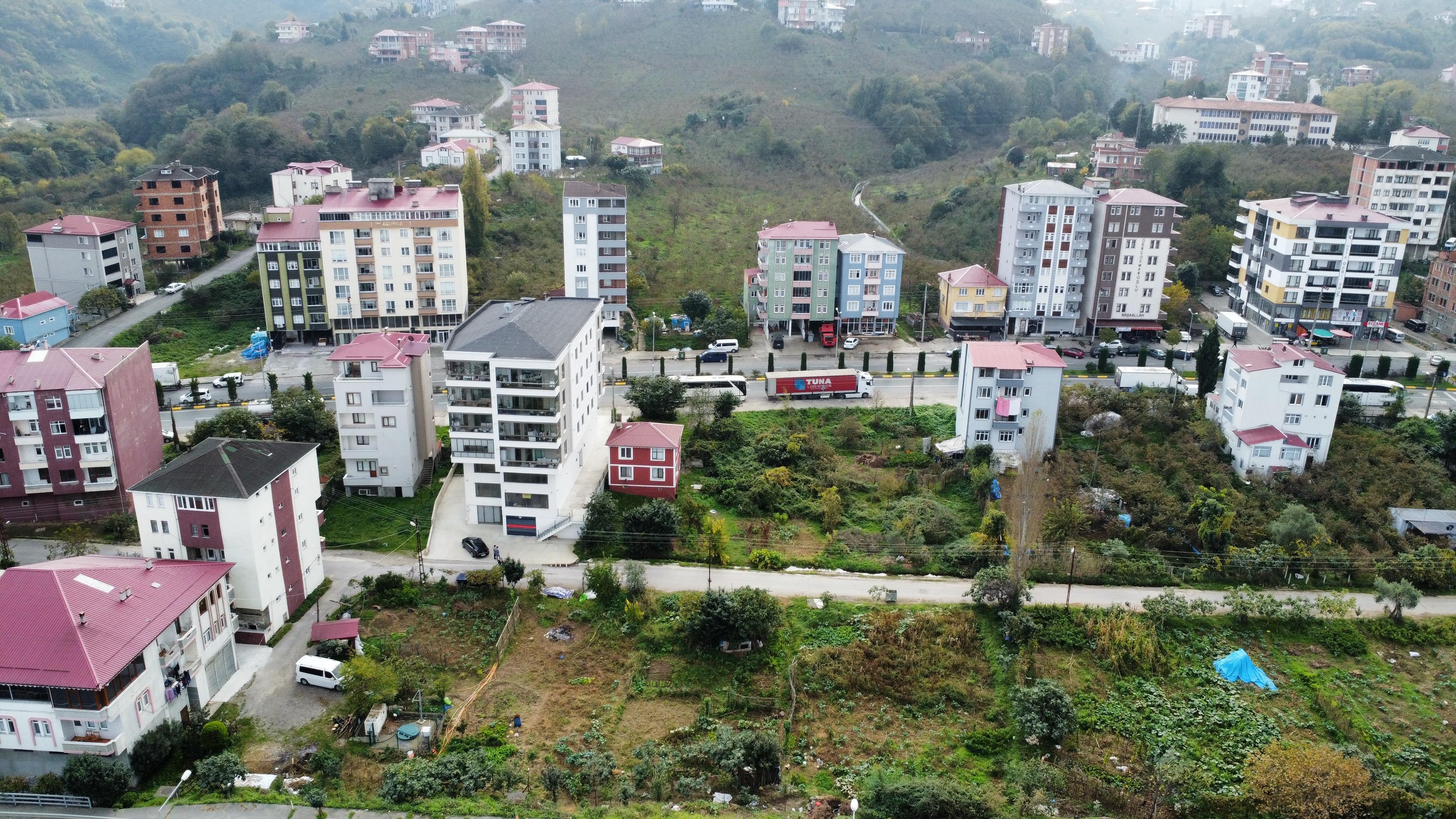 MABEL GAYRİMENKUL YEŞİLYALI YOL ÜSTÜ YATIRIMLIK İMARLI ARSA